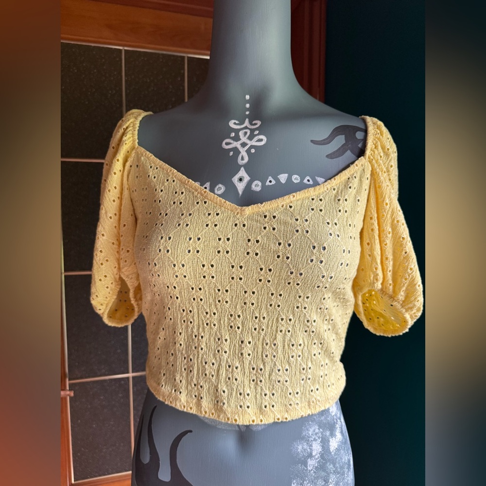 H&M Yellow Eyelet Women's Top